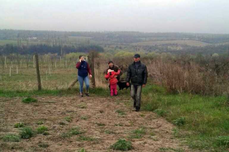 пошуки-дівчинки-фото