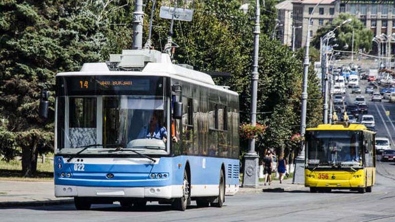 Вінничани просять відновити проїзд у громадському транспорті
