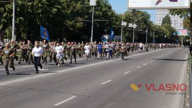 &laquo;Чужих дітей не буває&raquo;: вінничани збирали кошти для дітей з Луганської та Донецької областей (ФОТО, ВІДЕО)