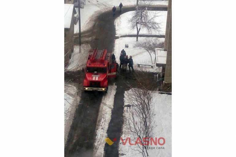 пожежа на вулиці Запорожця у Вінниці фото