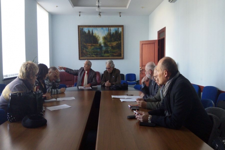 Вінницькі письменники готові вийти на третій Майдан заради Сергія Свитка