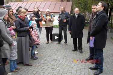 Вінничани прогулялися життєвими стежками Михайла Коцюбинського (фото, відео)