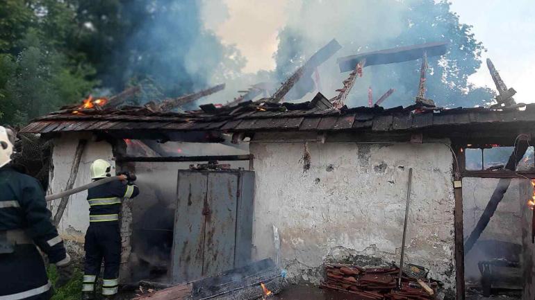 У Могилів-Подільському районі стались дві пожежі