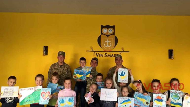 Вінницькі діти подарували атовцям &laquo;крила&raquo;