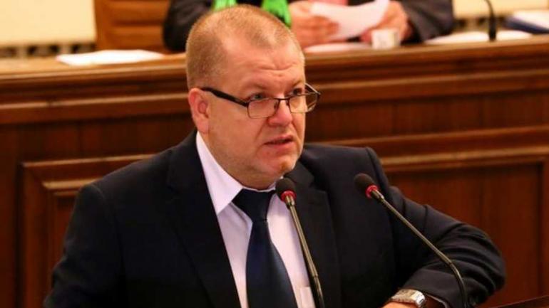 Колишній керівник Волинської митниці та депутат Вінницької міської ради Віктор Кривіцький два роки поспіль отримував майже однаковий дохід