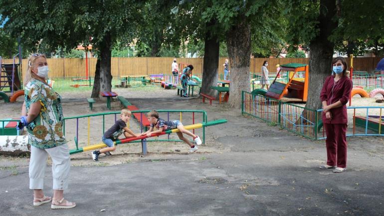 Вперше з початку карантину: у Жмеринці відновив роботу дитсадок