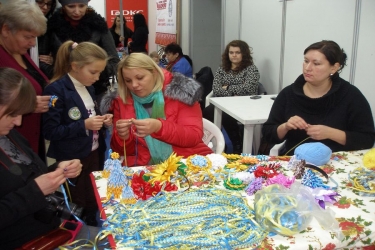 Вінничани &ldquo;толокою&rdquo; допомагатимуть бійцям у зоні АТО