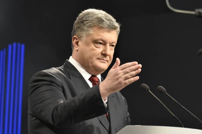 За рішенням Президента звільнено заступників голів Держприкордонслужби та СБУ