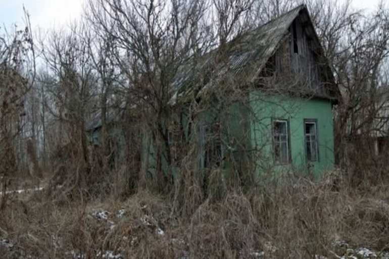 закинута хата фото