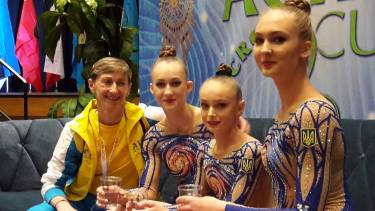 вінницькі акробатки фото