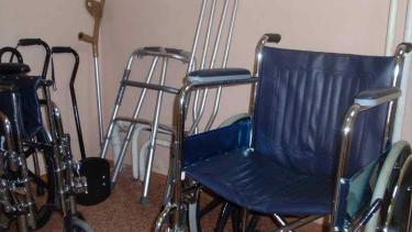 У Вінниці запрацює прокат милиць та візків для людей з інвалідністю