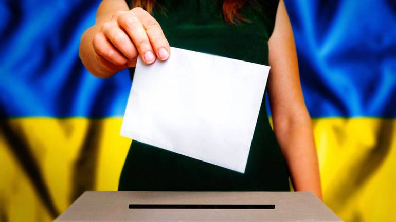 Майже двісті тисяч українців змінили місце голосування