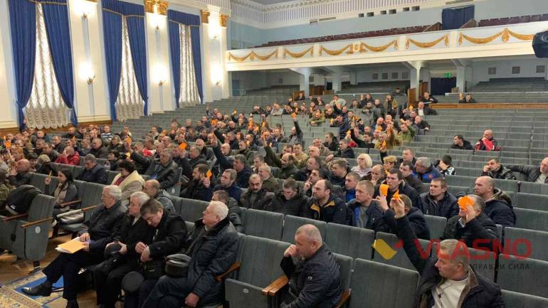Військовий госпіталь та помаранчеві папірці: ветерани Вінниччини об&rsquo;єднались для боротьби за свої інтереси (ФОТО)