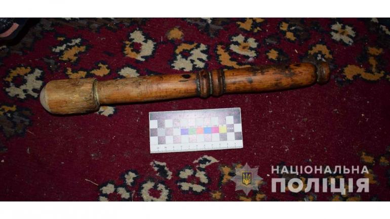 Забив макогоном: на Вінниччині п&rsquo;яний чоловік вбив власного батька