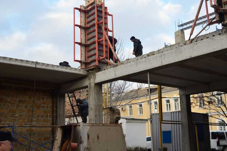 забудова саду у Вінниці фото