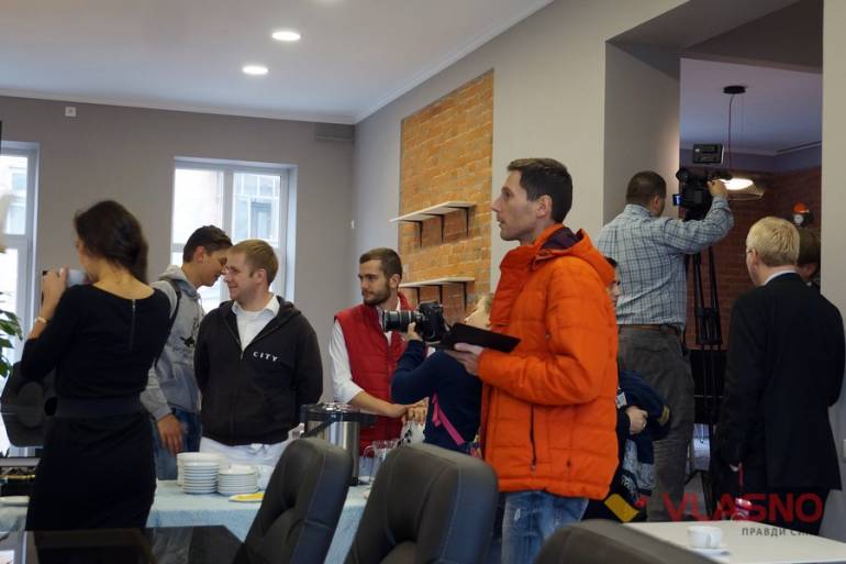 відкриття центру підтримки інновацій та підприємництва iHUB у Вінниці фото