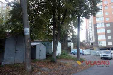 місце для майбутнього паркінгу Дворкіса фото