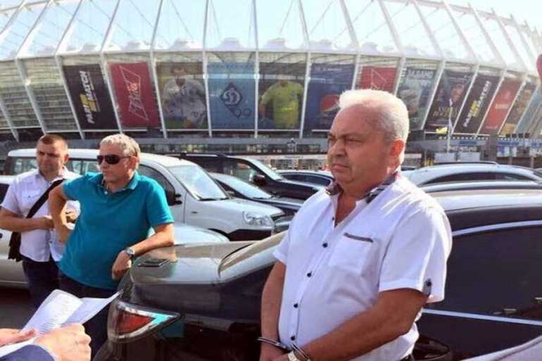 Голову держкомпанії "Хліб України", спійманого на хабарі, поновили на посаді