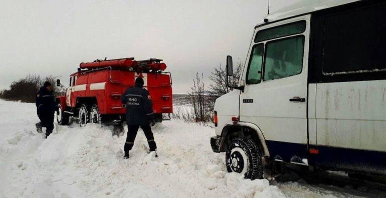 На новорічні свята вінницькі рятувальники працюватимуть цілодобово