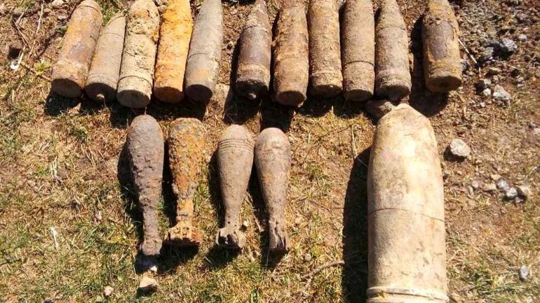 На Вінниччині знайшли чотири мінометні міни та 11 артилерійських снарядів