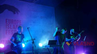 Сергій Жадан &laquo;розкачав&raquo; Вінницю (ФОТО)