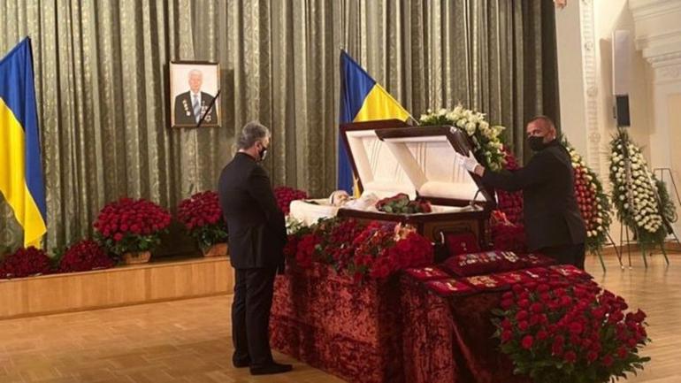 У Києві прощаються із Олексієм Порошенком