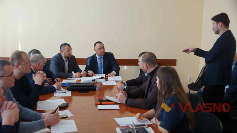 Дискусії, зауваження та маніпуляції: децентралізація &laquo;по-вінницьки&raquo;
