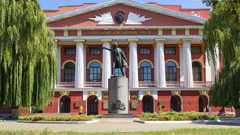 У Києві демонтують пам&rsquo;ятник Суворову