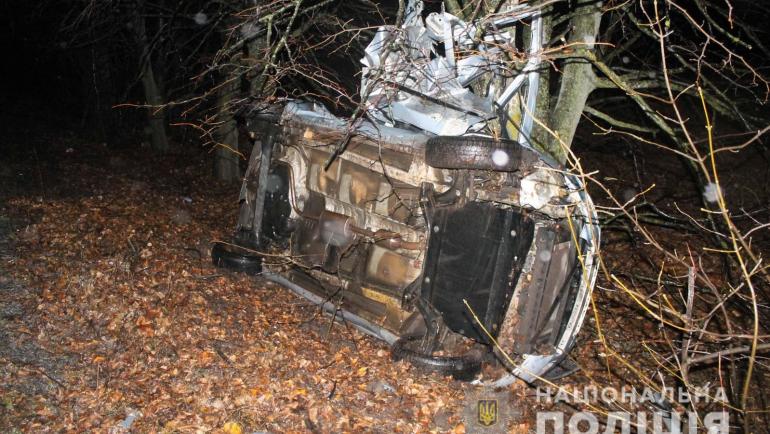 Жахлива аварія на Вінниччині забрала життя двох молодих людей
