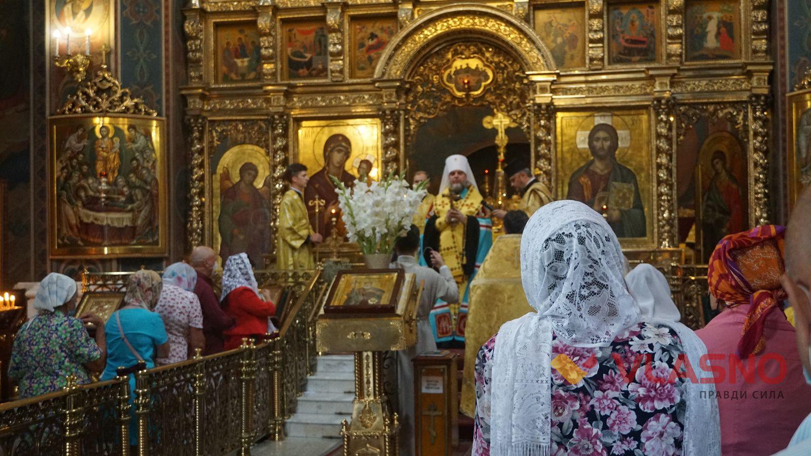 &laquo;Без бога &ndash; ні до порога&raquo;: у вінницькому соборі відзначили День хрещення Русі (ФОТО)