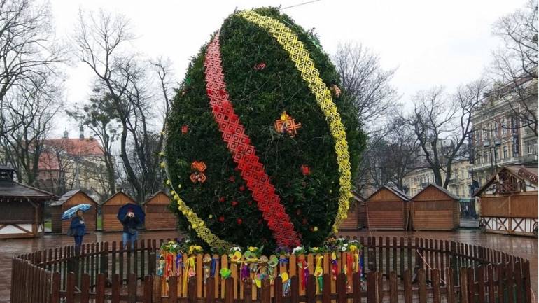 У Львові з&rsquo;явилась головна Великодня писанка