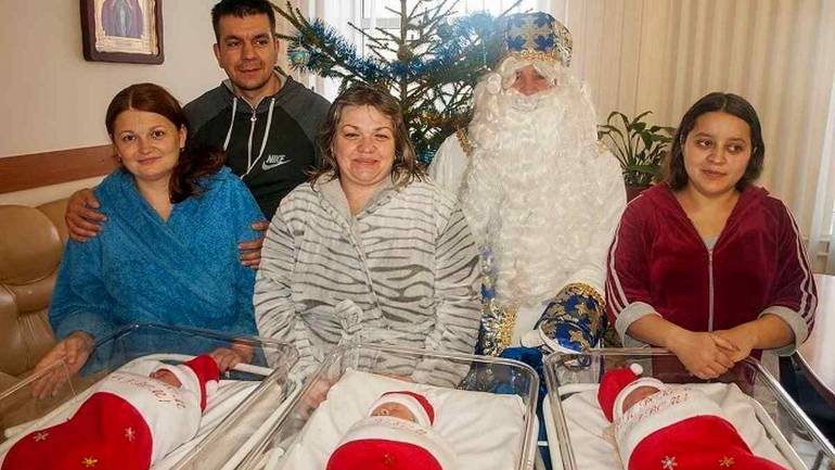 Калинівчанці п'яту дитину &laquo;принесли&raquo; у чобітку Миколая