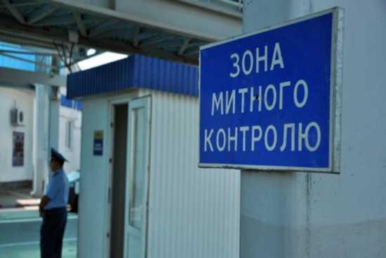 Росіяни їздитимуть в Україну по біометричних паспортах вже цього року