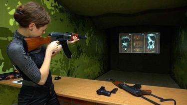 Вінницька школа купує чотири автомати та два пістолети