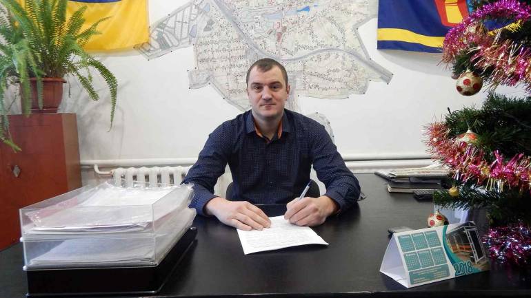 На Вінниччині сільський голова проводить тренування з таїландського боксу (ФОТО)