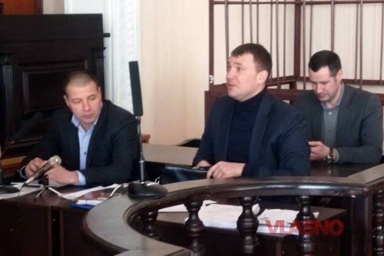 Вінницький апеляційний суд не зняв з Кицюка  браслет