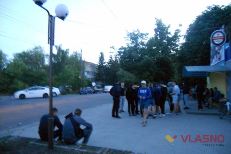 сутичка на території колишнього ДПЗ у Вінниці фото