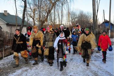 В селі на Вінниччині на Меланки виряджались циганами й &laquo;підковували&raquo; сусідів