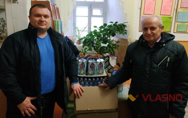 Вихованці Іванівської спецшколи-інтернату отримали солодощі від депутата-&laquo;батьківщинівця&raquo;