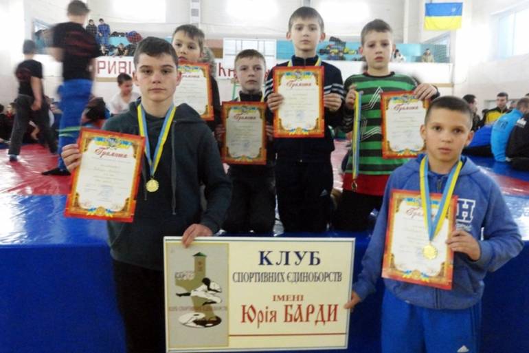 Клуб спортивних єдиноборств ім Барди ДАО з Бара під час фіналу Кубку України з ушу-саньшоу фото