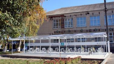 велопарковка в Якушинцях фото