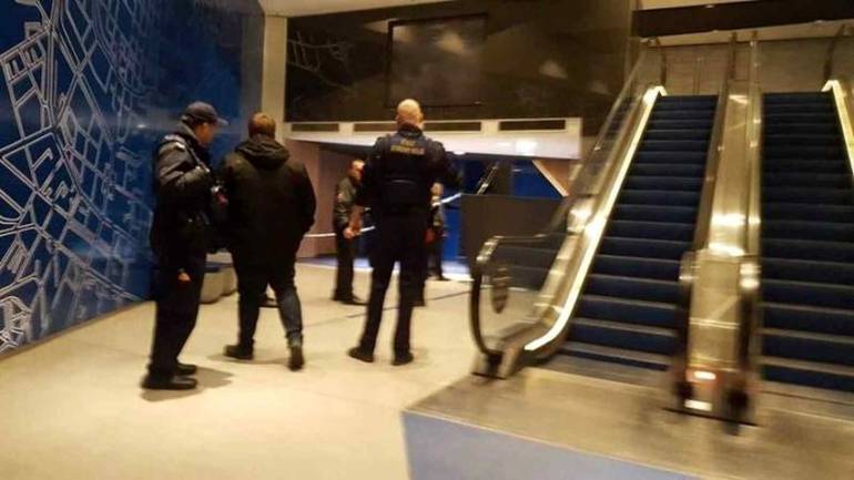 У Польщі на автовокзалі українець перерізав собі горло