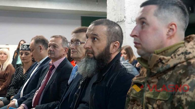 &laquo;Я воював за Україну, яка ще може бути інтеграція&raquo;: у Вінниці кримські татари розповіли про жах окупації (ФОТО)