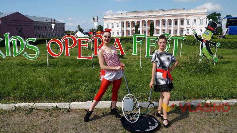 Чарівний світ &laquo;Disney&raquo; та урочисте перевідкриття: на Вінниччині стартував грандіозний фестиваль