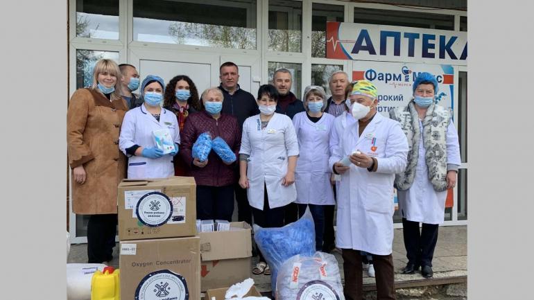 &laquo;Його підтримка у ці для всіх важкі дні дуже необхідна&raquo;: медики Немирівщини дякують за допомогу Олегу Мейдичу
