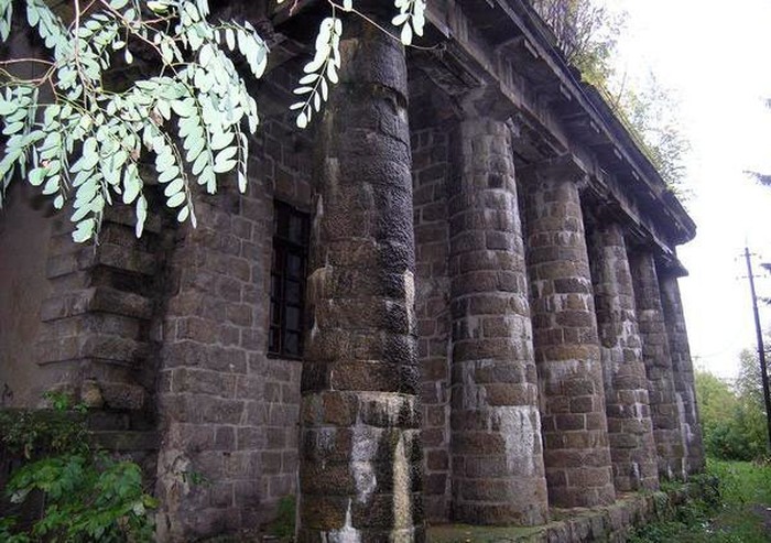 будівля графа Ксідо фото