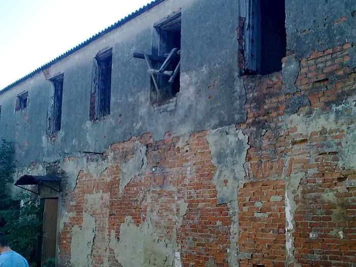 будинок-в'язниця, де утримували Устима Кармелюка фото