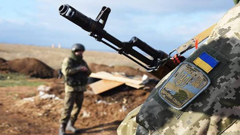 Доба в АТО: бойовики 20 разів обстріляли воїнів ЗСУ