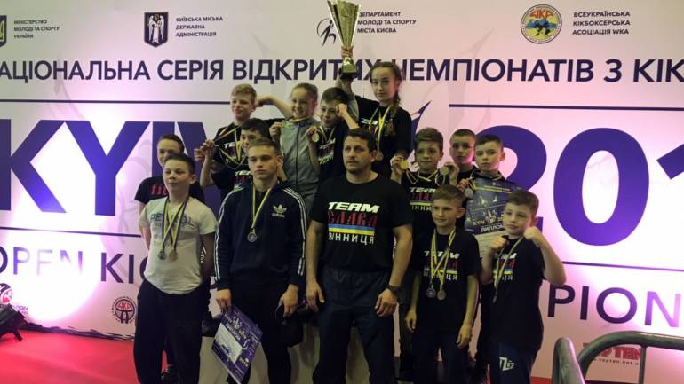 вінницькі кікбоксери фото