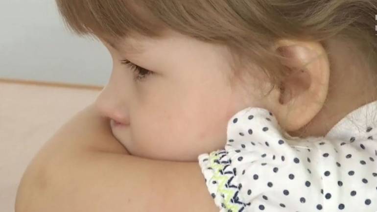 Студентка російського коледжу залишила дівчинку у Вінницькій лікарні